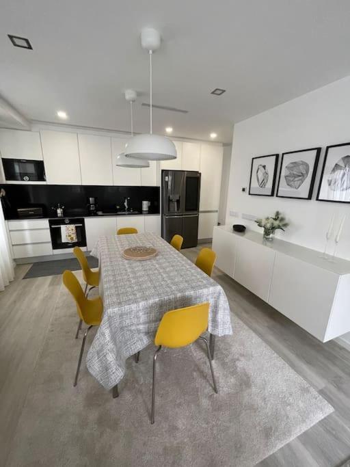 Modern 1 Bedroom City Center Aveiro Apartment Zewnętrze zdjęcie