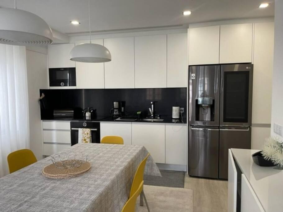 Modern 1 Bedroom City Center Aveiro Apartment Zewnętrze zdjęcie